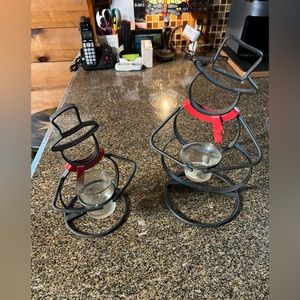 Metal snowmen tee light holder